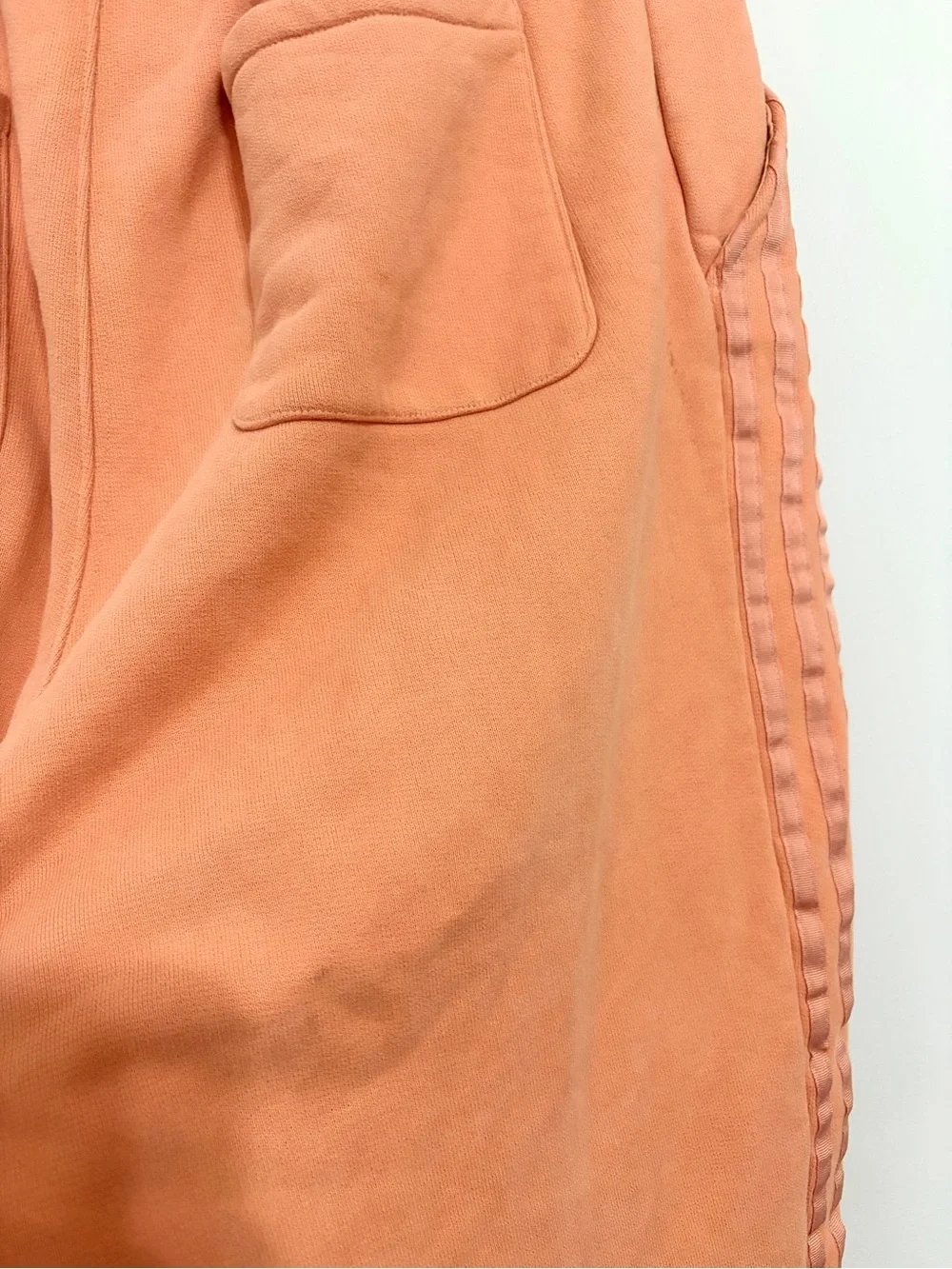 adidas x Ivy Park Peach-Orange Jogger Sweatpants Unisex Size Large